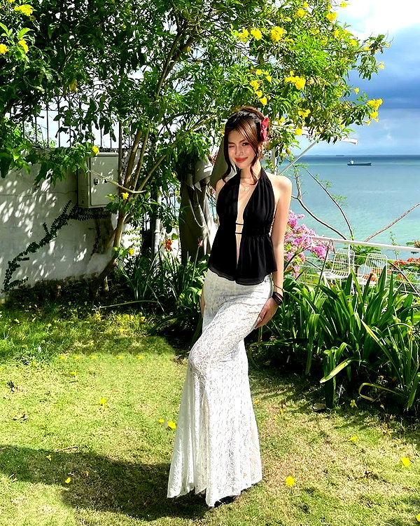 lyhythuedoxinh instagram image archive image