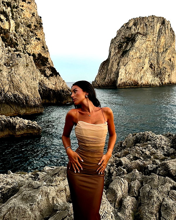 zoeliss instagram image archive image