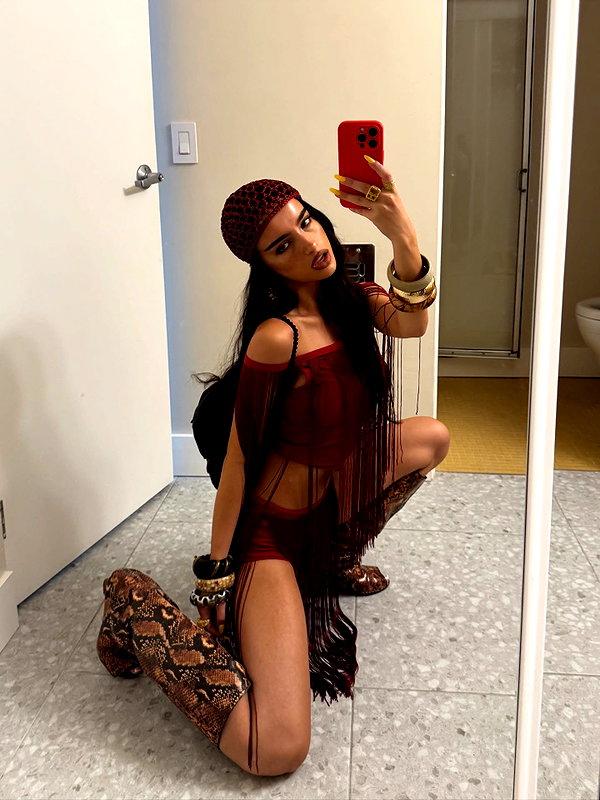 ellachristo instagram image archive image