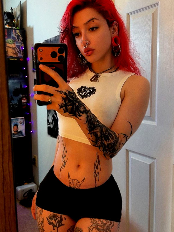 luucifina instagram image archive image