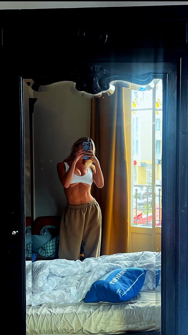 kaylasimmmons instagram image archive image