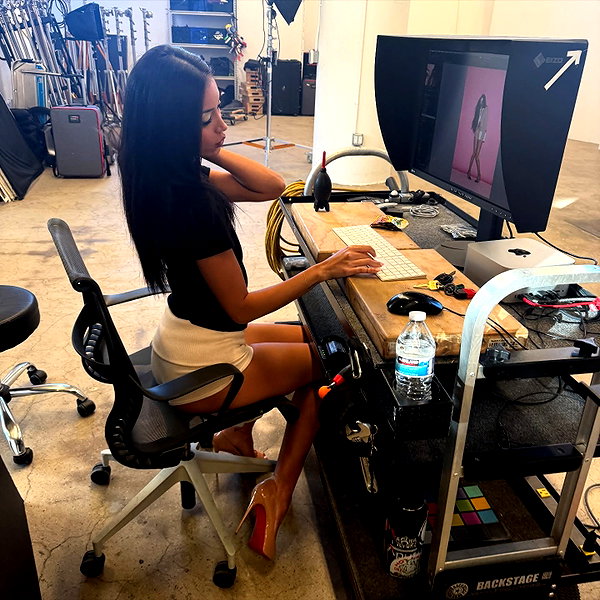 leonanaomii instagram image archive image