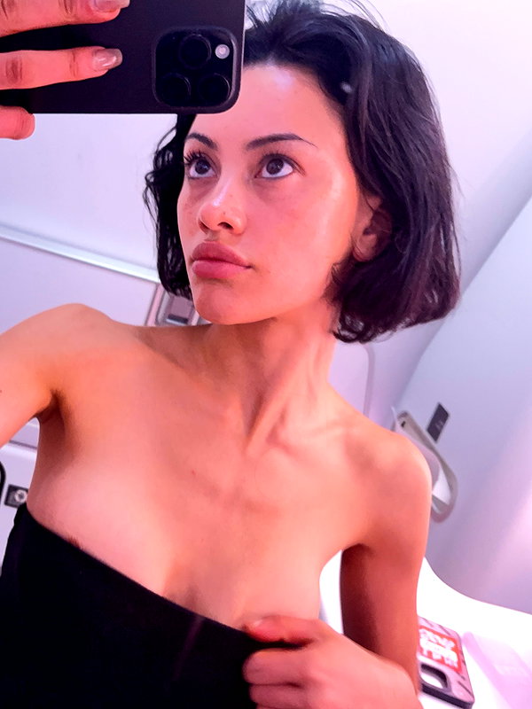 leonanaomii instagram image archive image