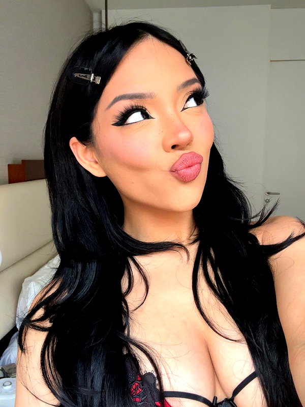 neiima22 instagram image archive image