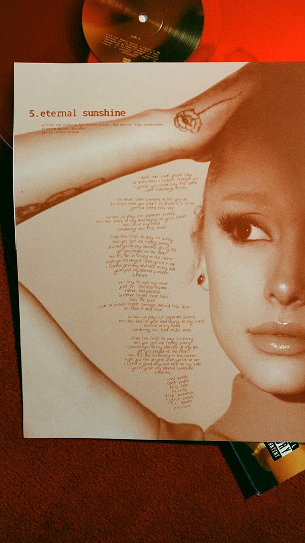 arianagrande instagram image archive image