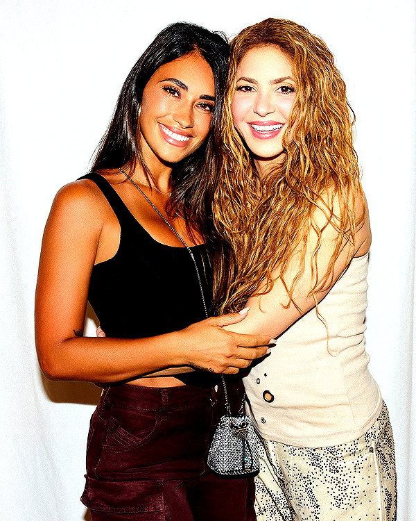 shakira instagram image archive image