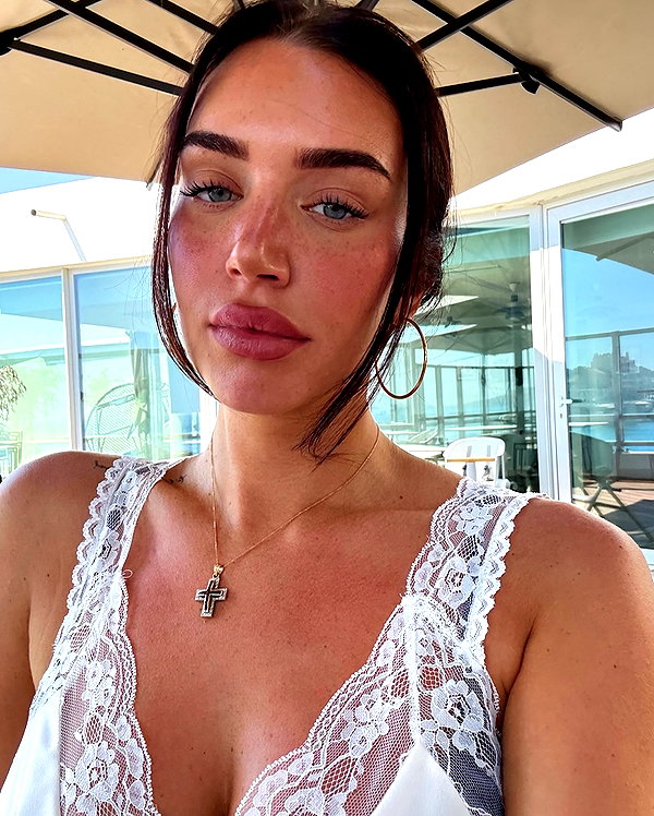 staskaranikolaou instagram image archive image