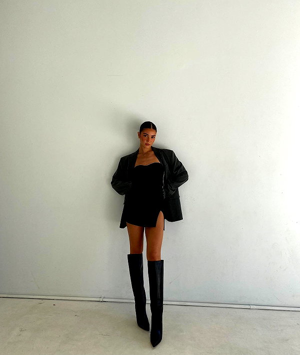 dekota_thompson instagram image archive image