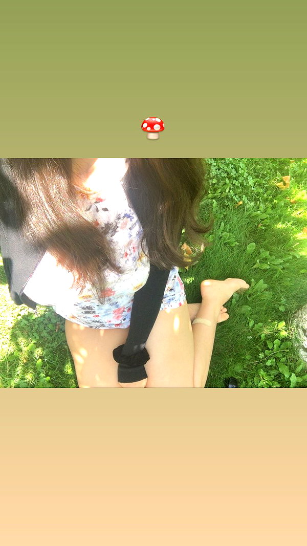 miumiustargirl archive image
