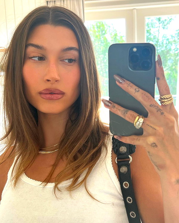 haileybieber instagram image archive image