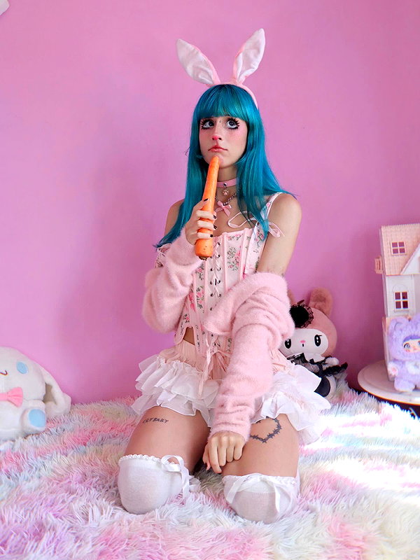 jadelaverne instagram image archive image
