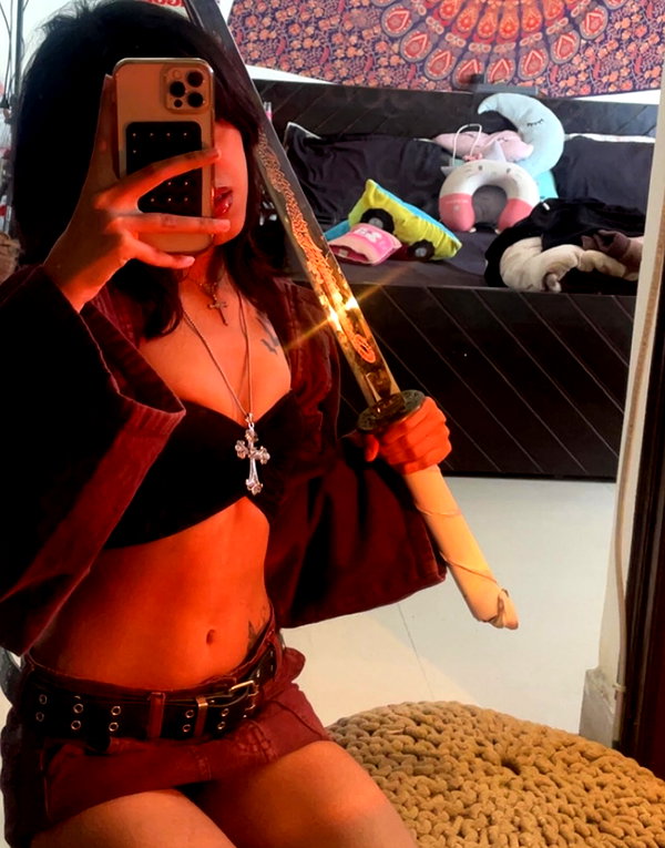 nyxaainaaa_ instagram image archive image
