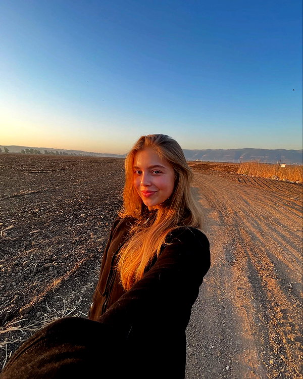 mishel_d_ instagram image archive image
