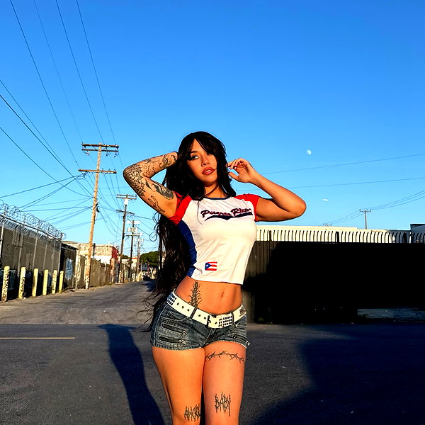 vanessa.julienne instagram image archive image