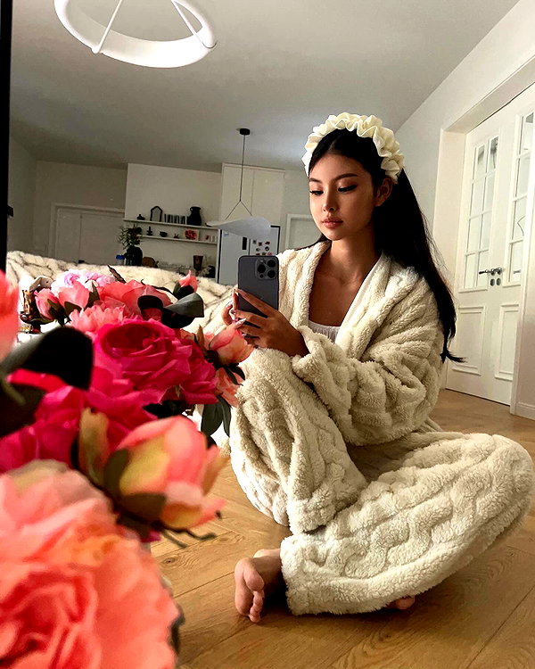 ll.lu1s instagram image archive image