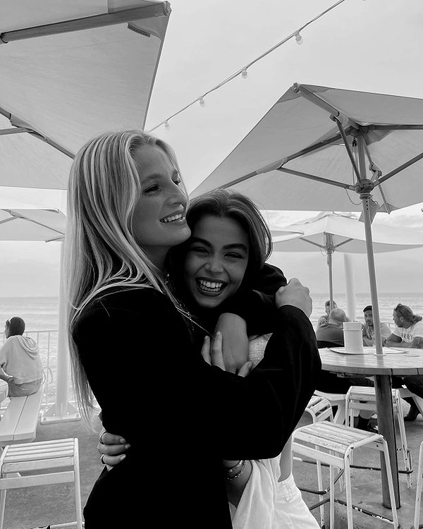 oliviaphillipps instagram image archive image