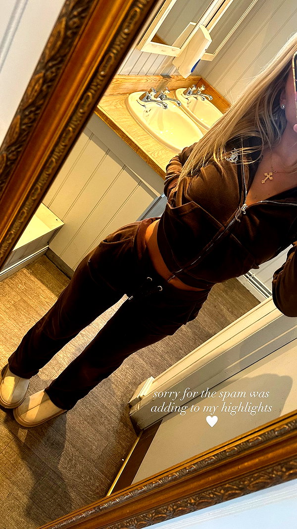 chloelilsxx chloelilsxx archive image