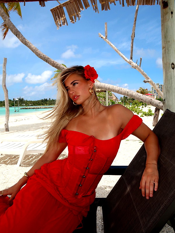 tatianakaer instagram image archive image