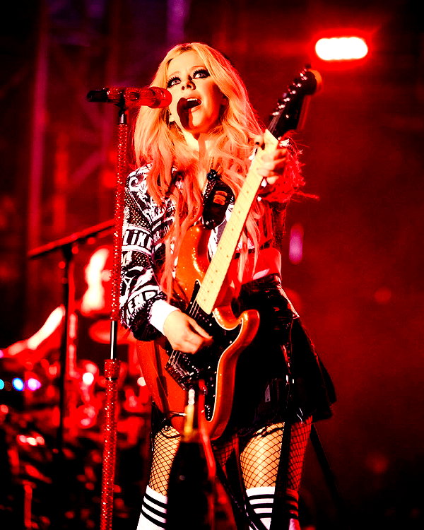 avrillavigne instagram image archive image