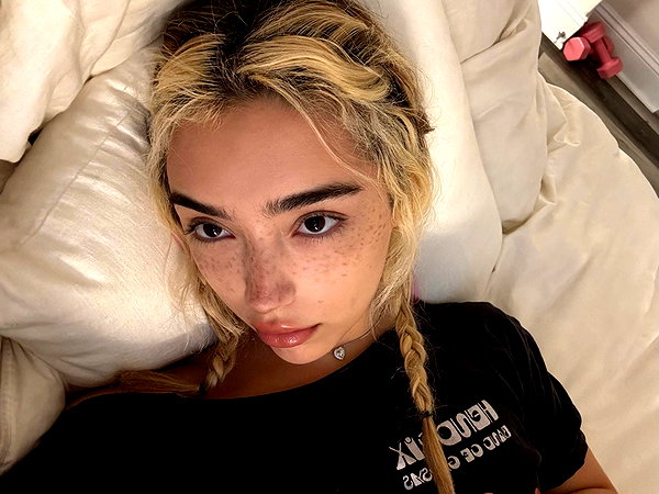 v.qx instagram image archive image