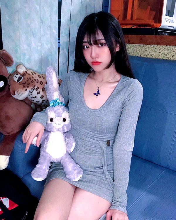 ge.more_x instagram image archive image