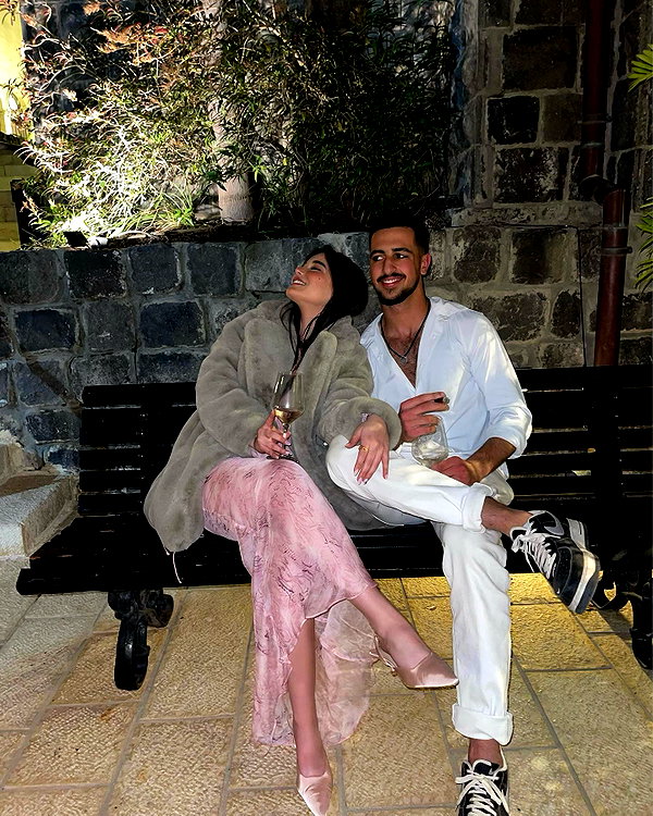 netabar instagram image archive image