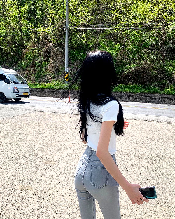 daxbin instagram image archive image