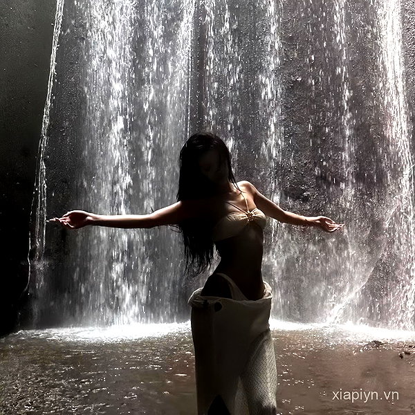 lyhythuedoxinh instagram image archive image