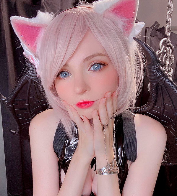 peachmilky_ instagram image archive image