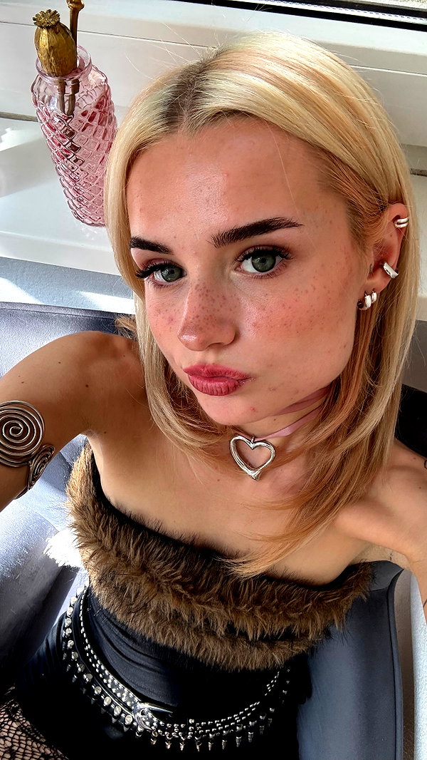 bymonamarie instagram image archive image