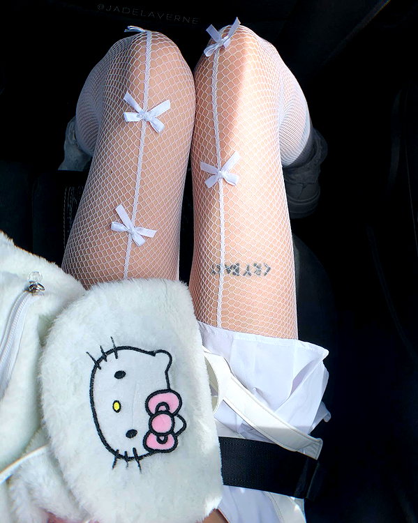 jadelaverne instagram image archive image