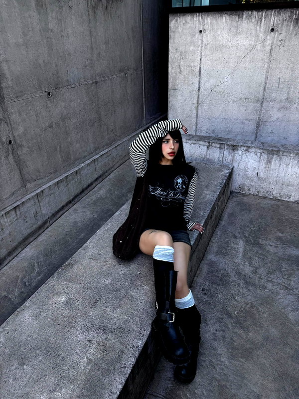 connie.01j instagram image archive image