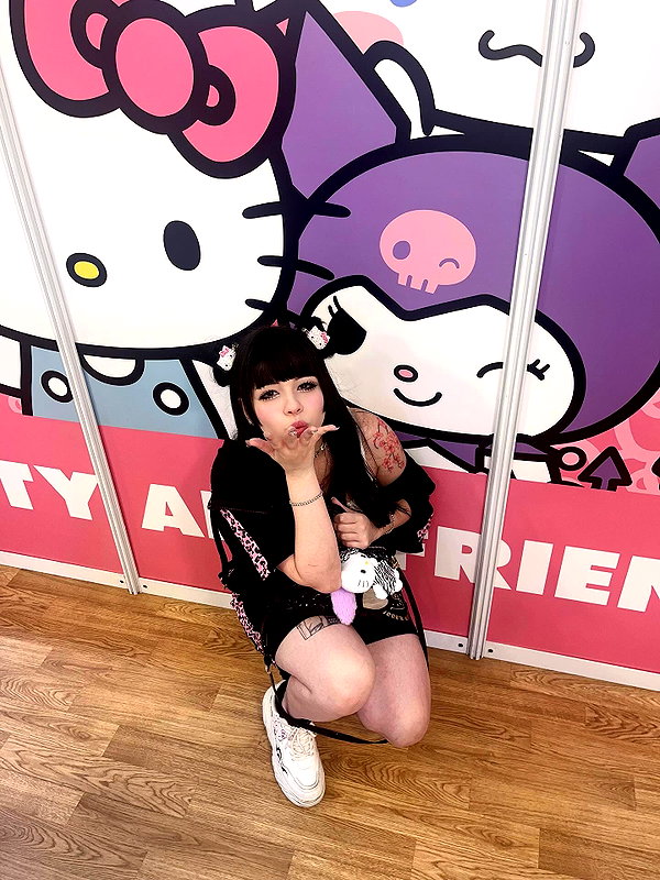 Archived image from @notchicore on Instagram