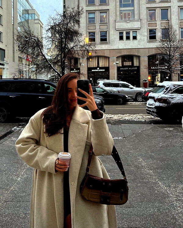 veroni22ka instagram image archive image