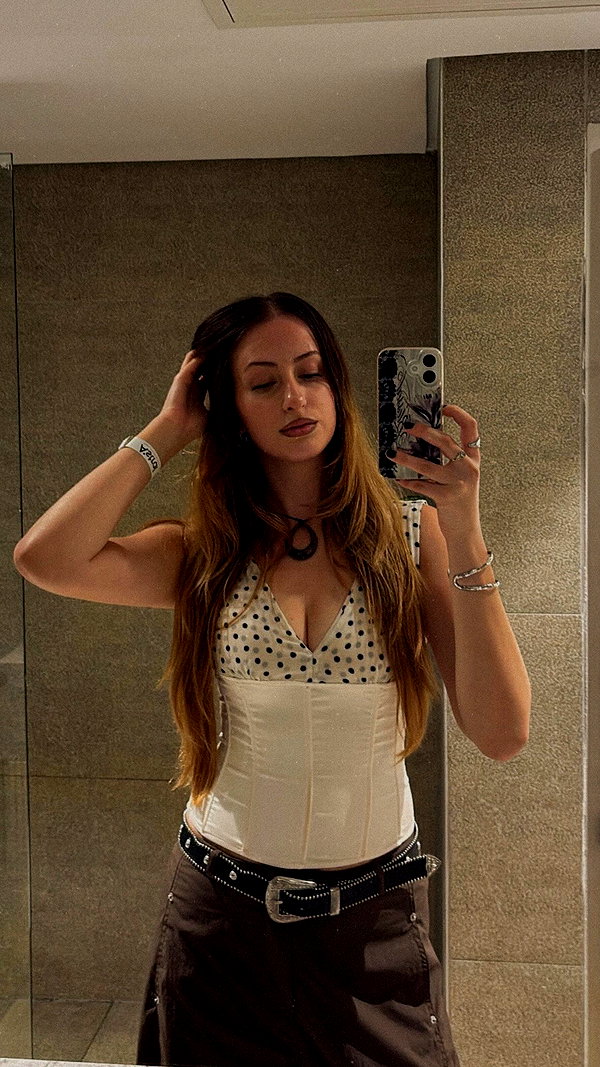 neomiconrad instagram image archive image