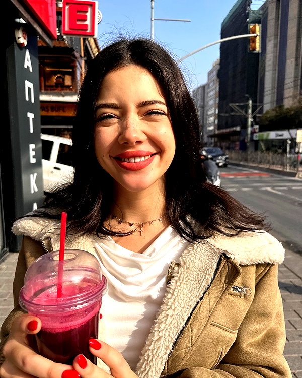 vanessa.rhd instagram image archive image