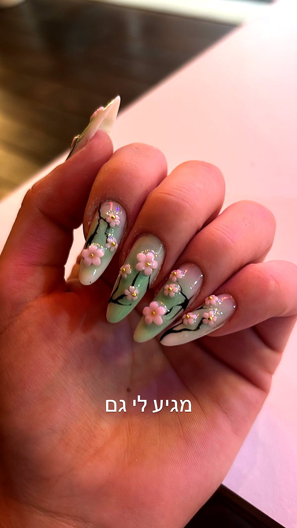 nails.by.natashi nails.by.natashi archive image