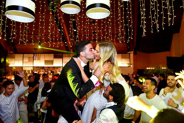 barzomer instagram image archive image