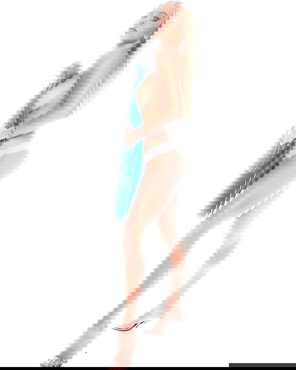 sydney_sweeney sydney_sweeney archive image