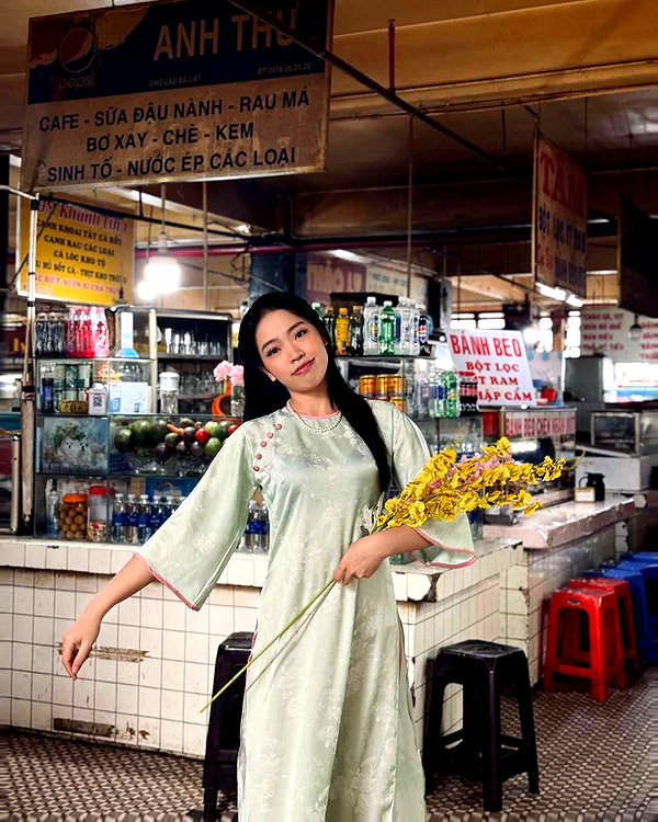 lyhythuedoxinh instagram image archive image