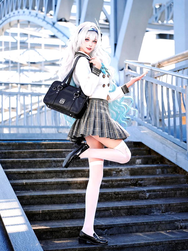 gallery_cosplayer instagram image archive image