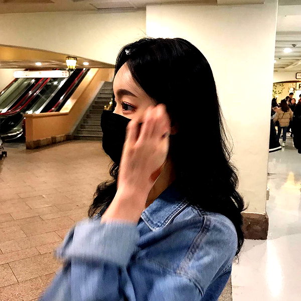 daxbin instagram image archive image