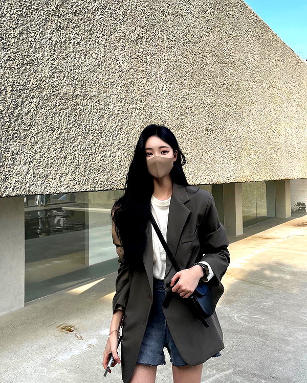 daxbin instagram image archive image