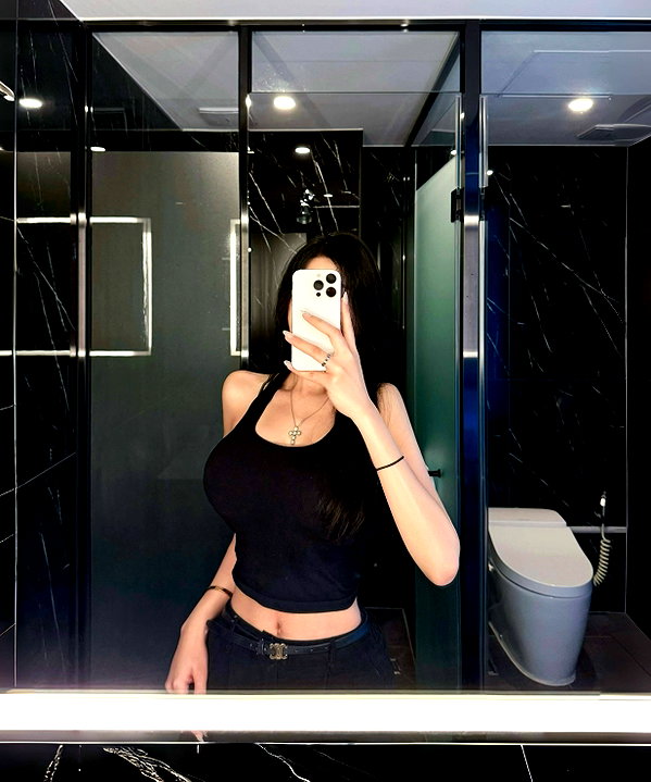_suxung instagram image archive image