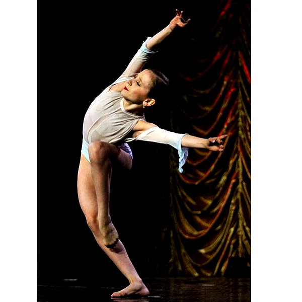 ellianawalmsley instagram image archive image