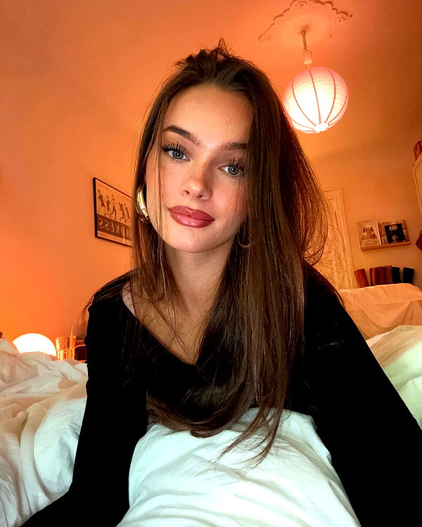 emmaaurora instagram image archive image