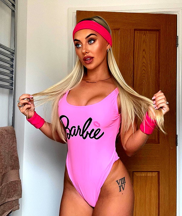 rhiannonbluee instagram image archive image