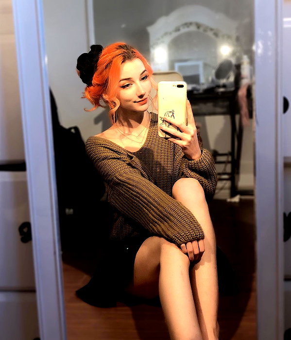 danielle.mercedie instagram image archive image