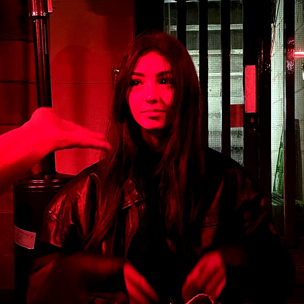 elizabrowne_ instagram image archive image