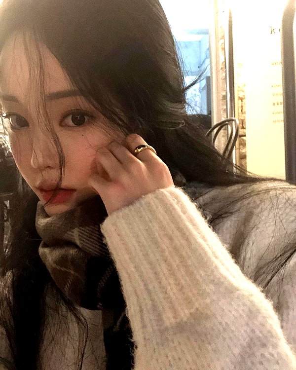 daxbin instagram image archive image